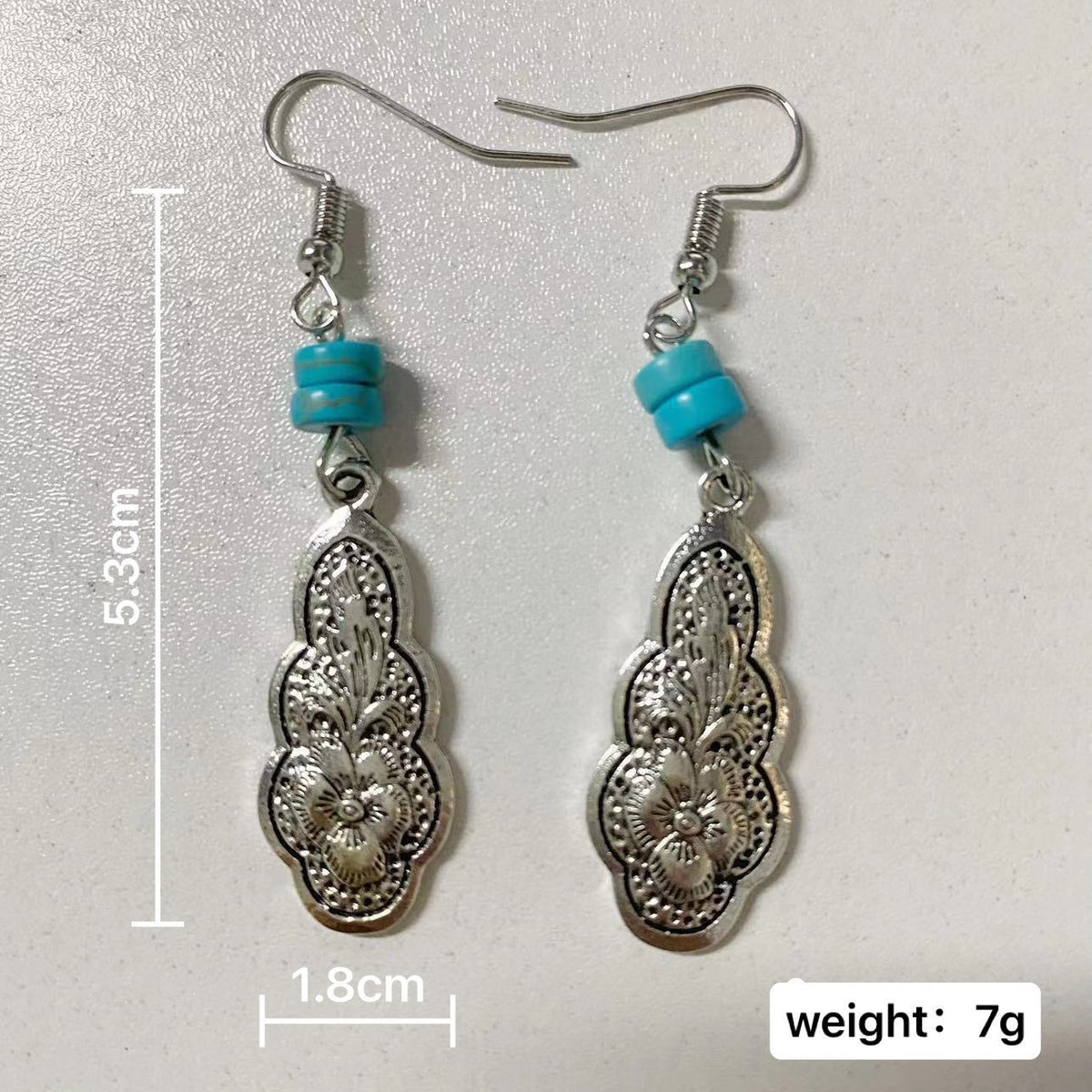 Charming Earring for Any Occasion