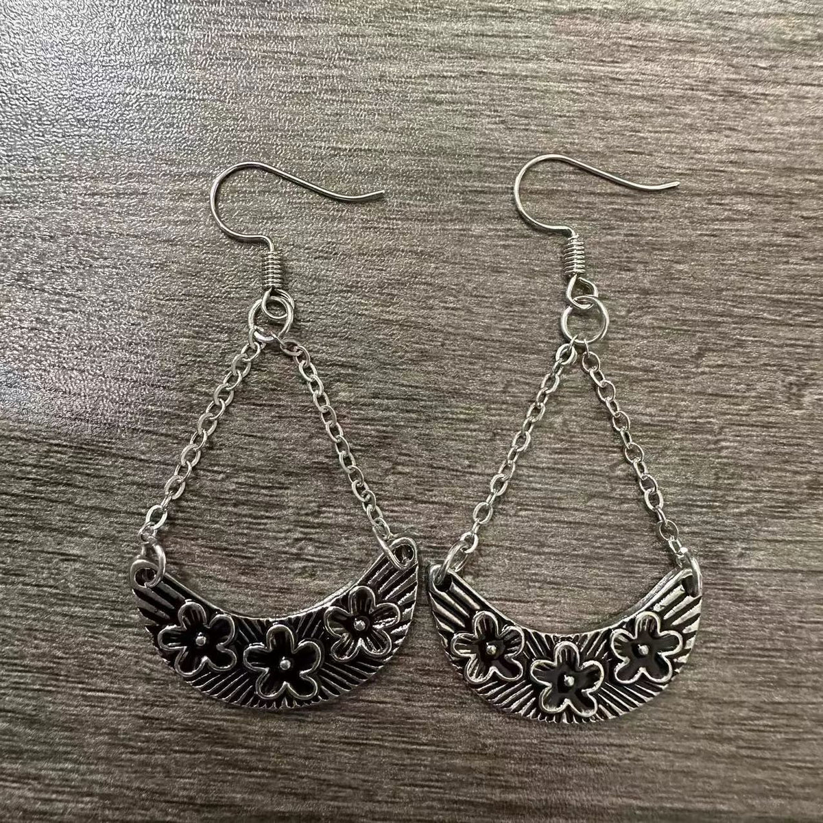 Romantic Earring for Special Moments