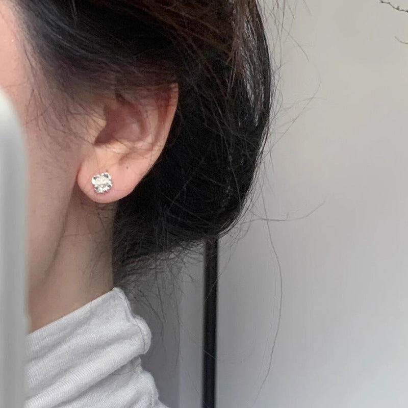Romantic Earring for Special Moments