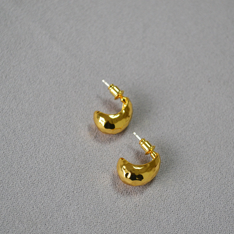Classic Silver Earring with Timeless Appeal