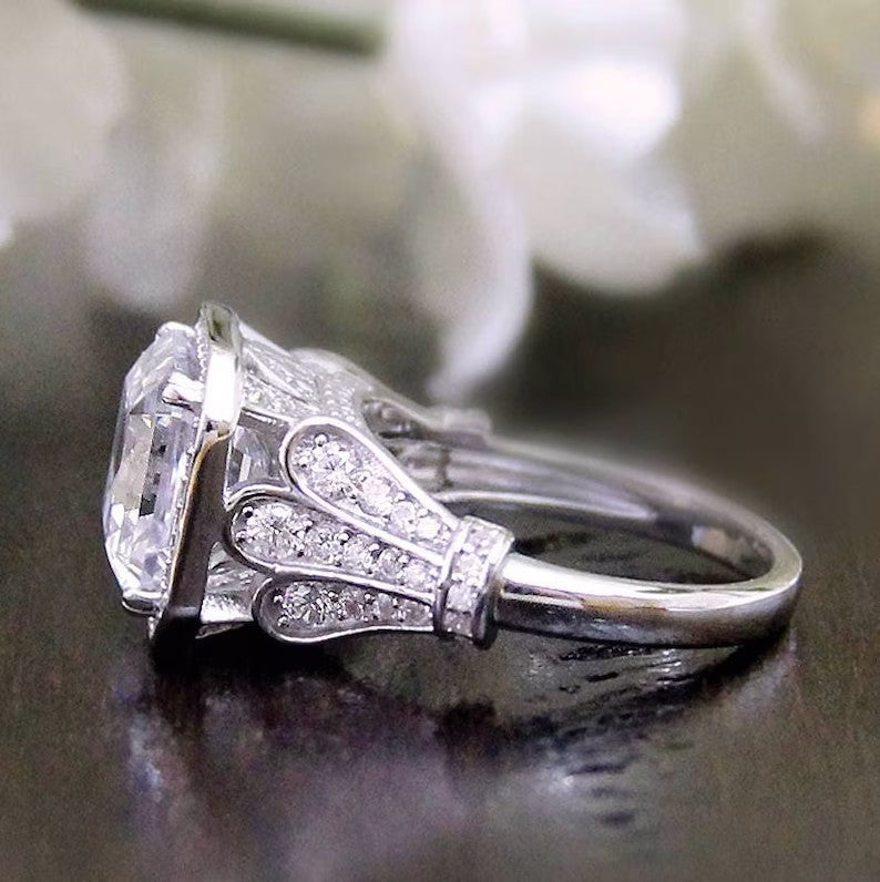 Classic Ring with Timeless Appeal