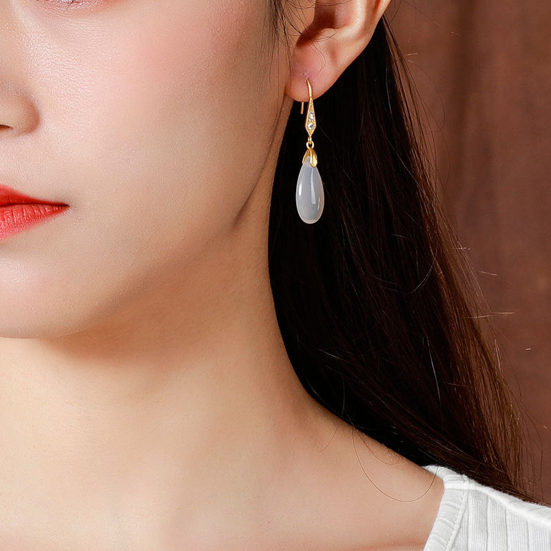 Classic Earring with Timeless Appeal