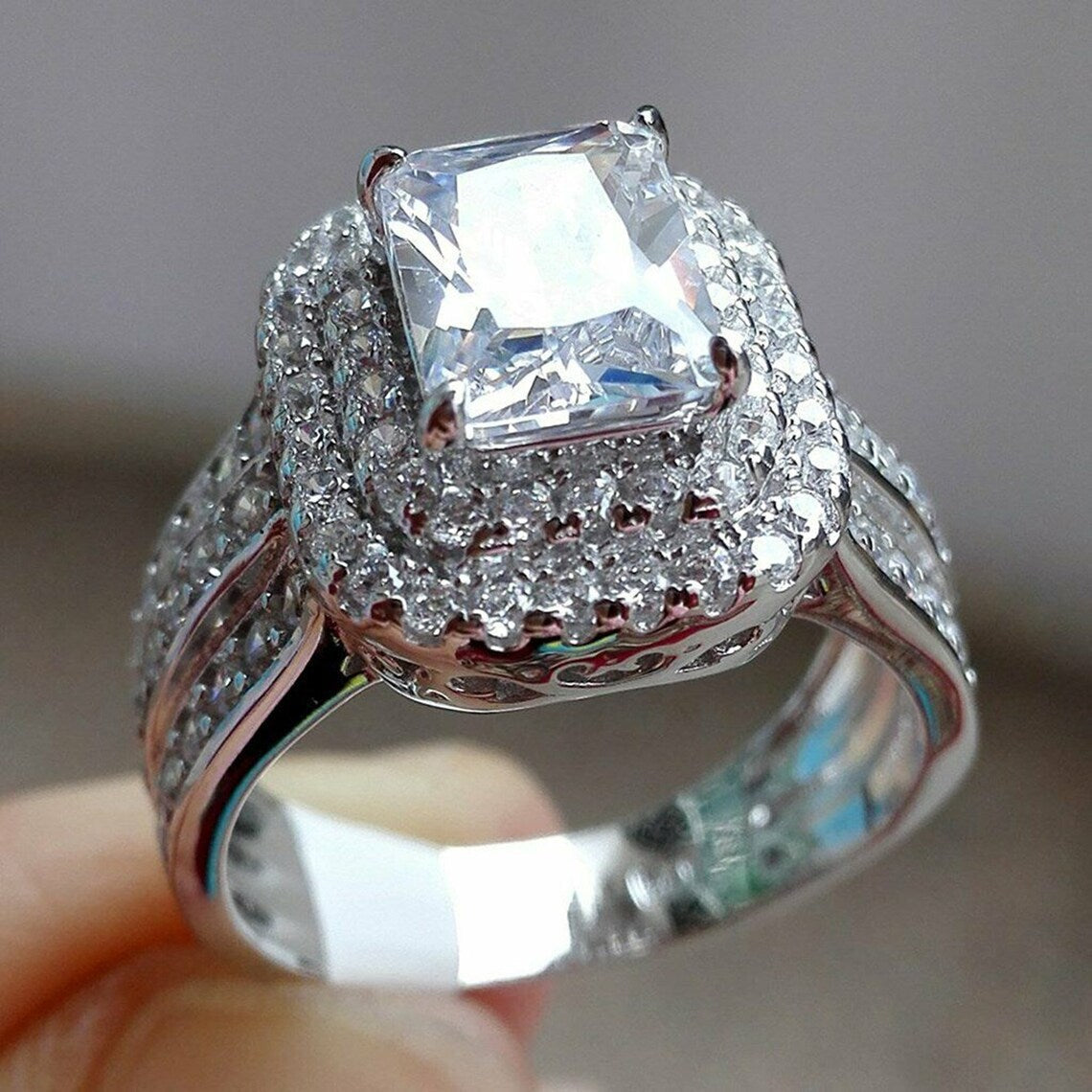 Romantic Ring for Special Moments