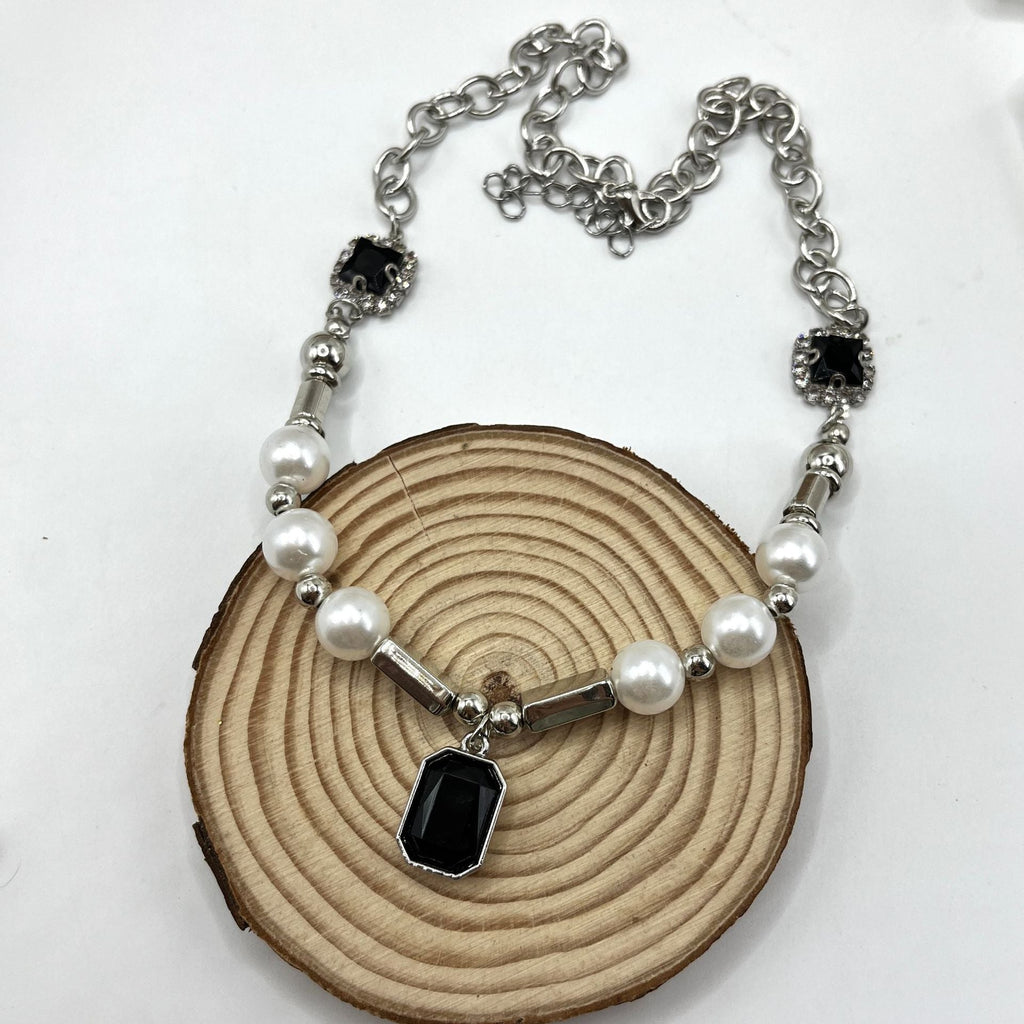 Elegant Pearl Necklace for Every Occasion