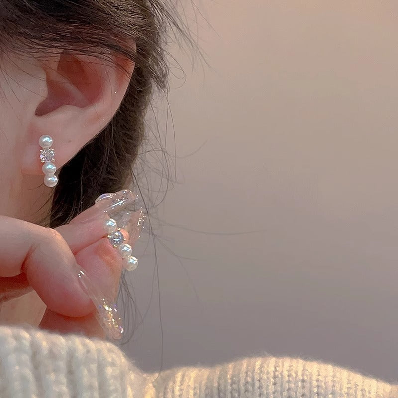 Romantic Pearl Earring for Special Moments