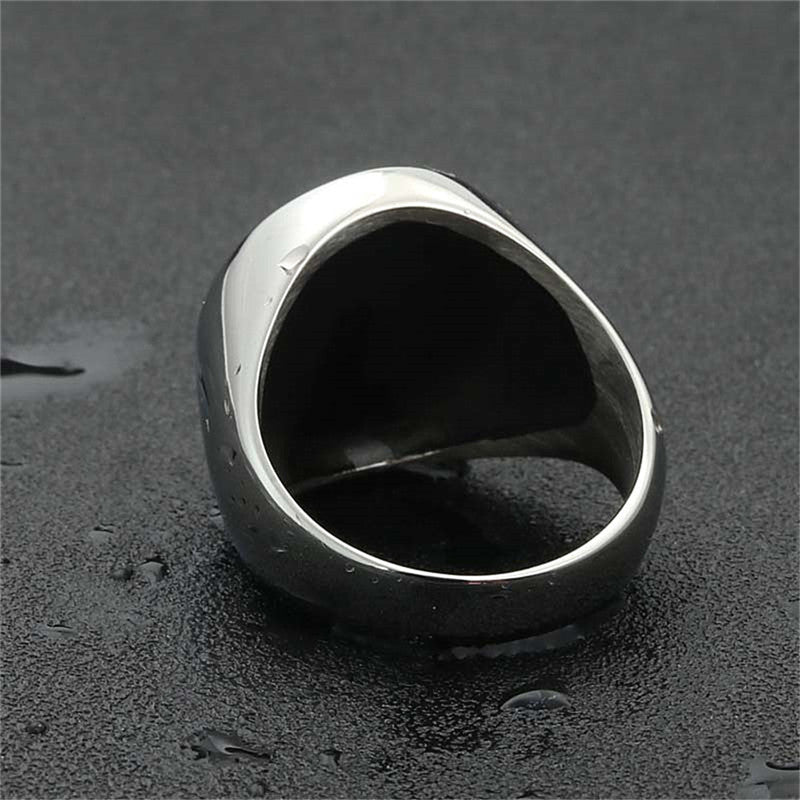 Classic Ring with Timeless Appeal