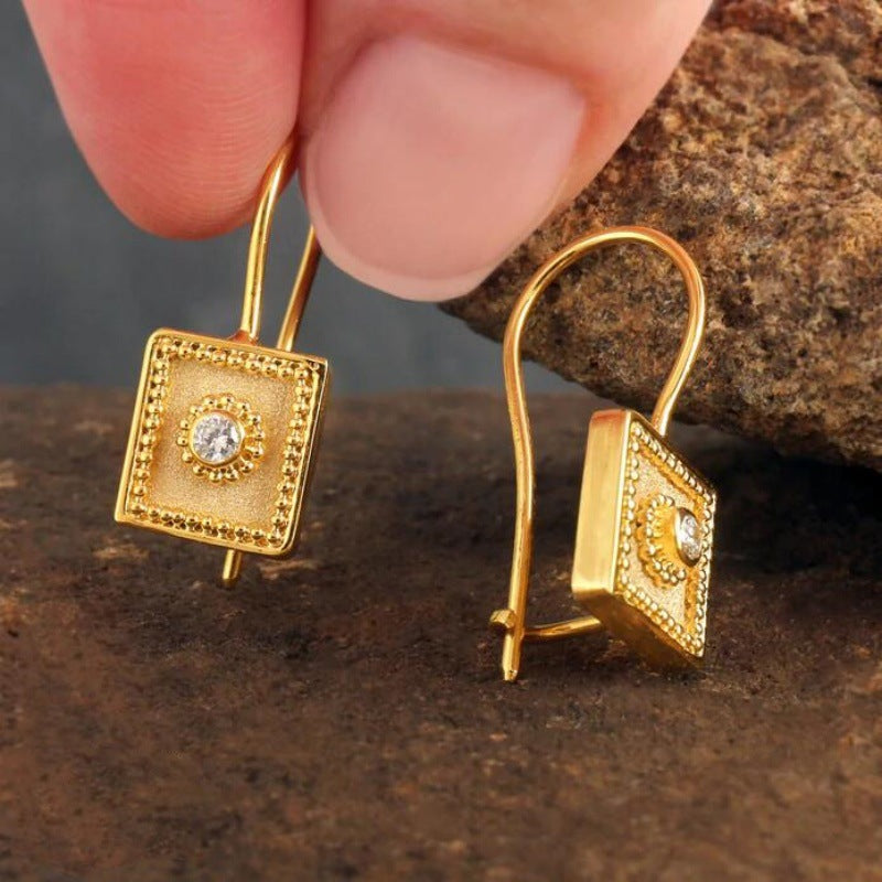 Beautiful Earring with Unique Style