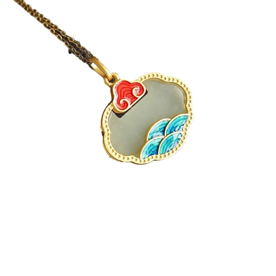 Charming Gold Necklace for Any Occasion