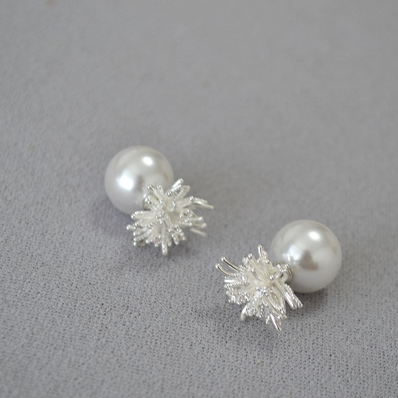 Elegant Silver Earring for Every Occasion