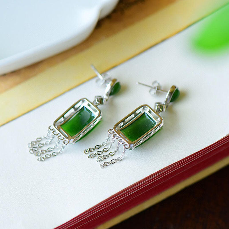 Classic Silver Earring with Timeless Appeal
