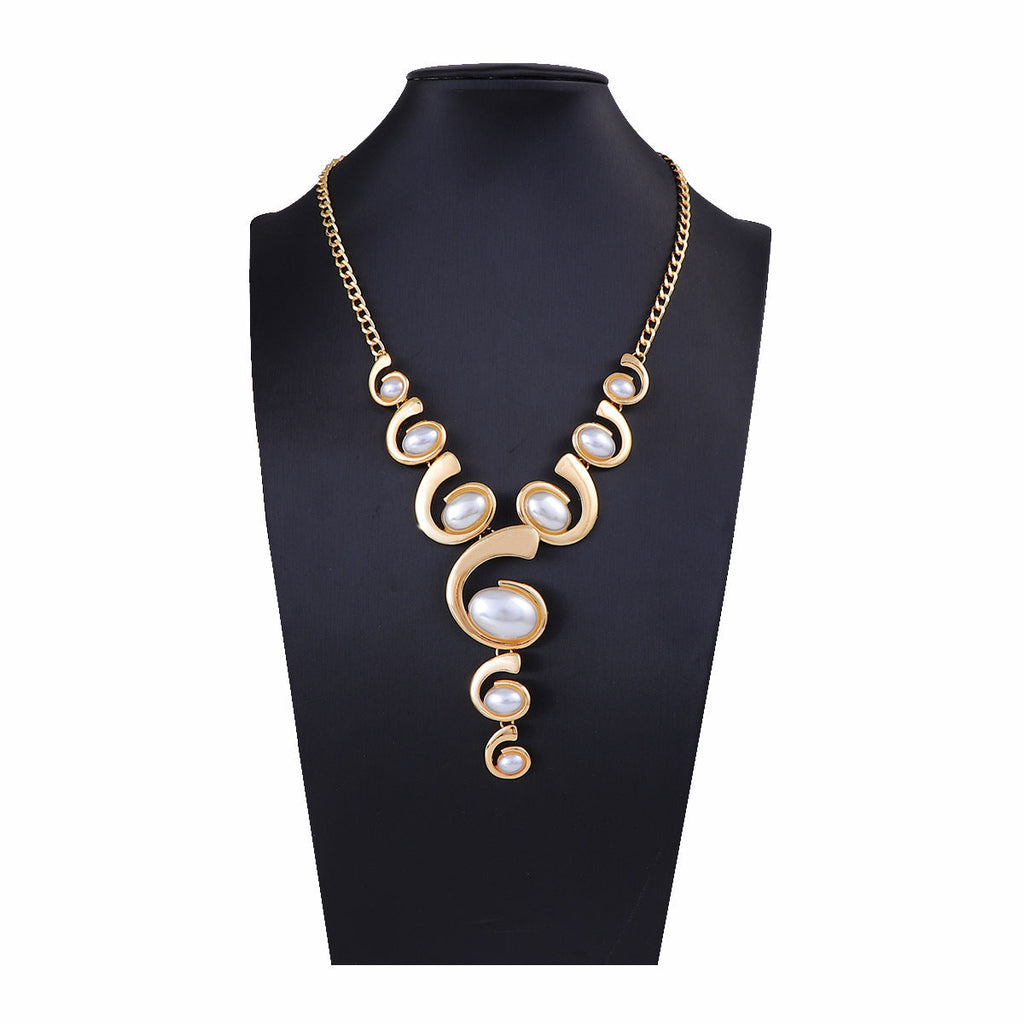 Charming Pearl Necklace for Any Occasion