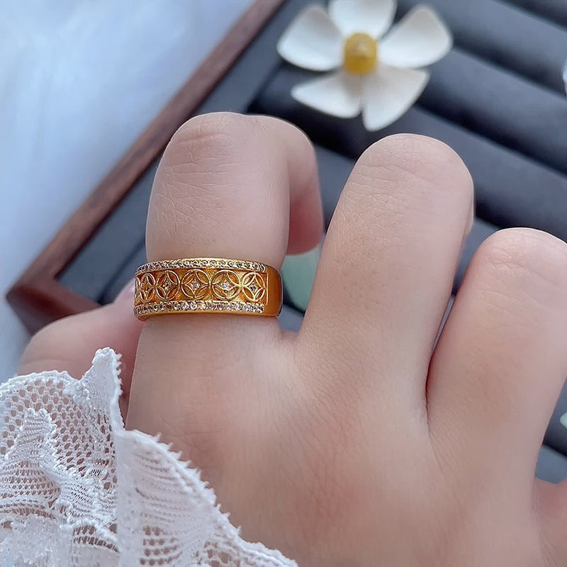 Romantic Gold Ring for Special Moments