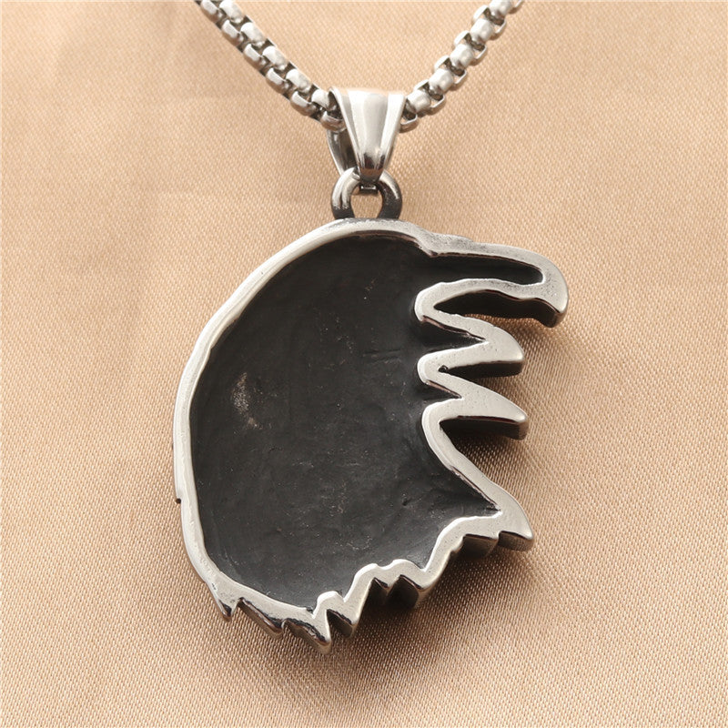 Charming Pendant for Any Occasion