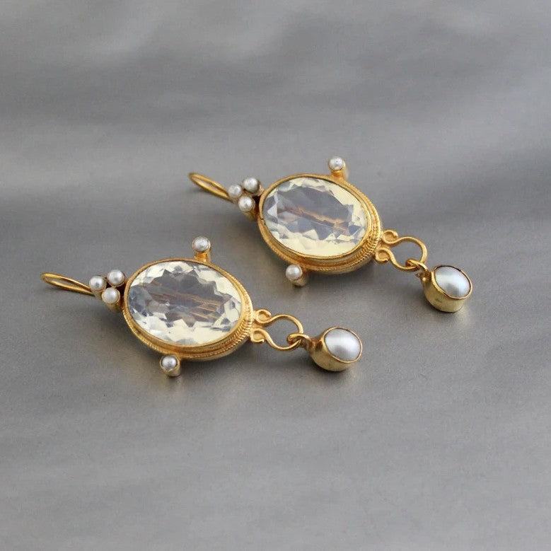 Classic Earring with Timeless Appeal