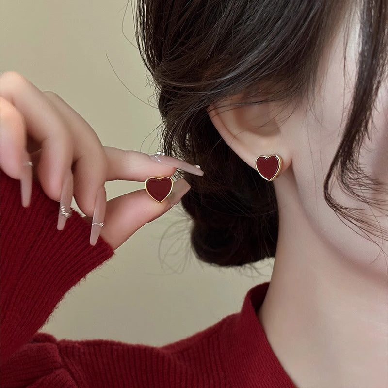 Classic Earring with Timeless Appeal