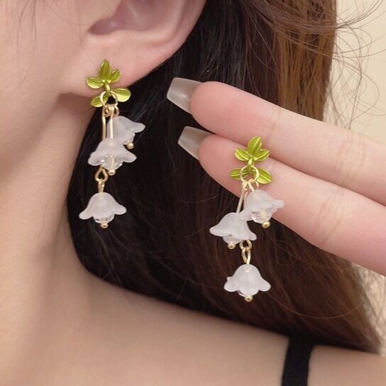 Beautiful Earring with Unique Style