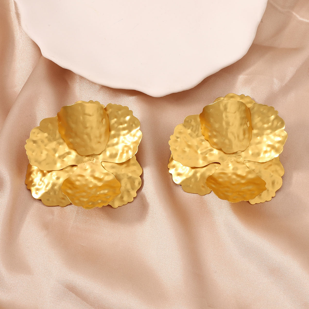 Stunning Earring for Daily Wear
