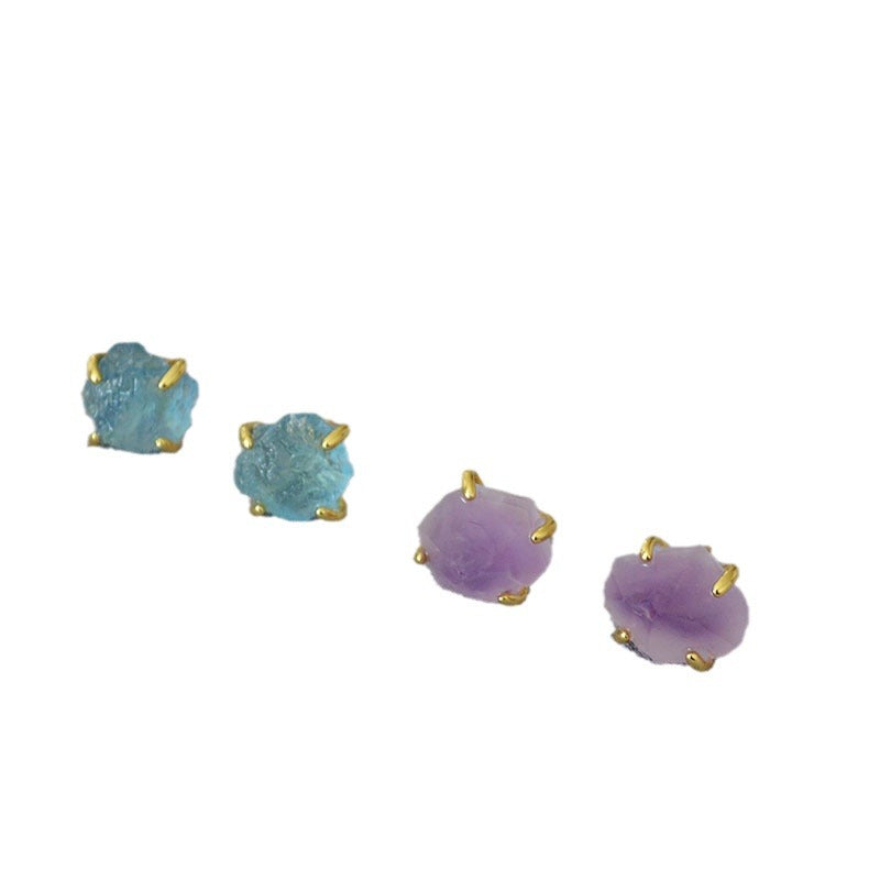 Romantic Gold Earring for Special Moments