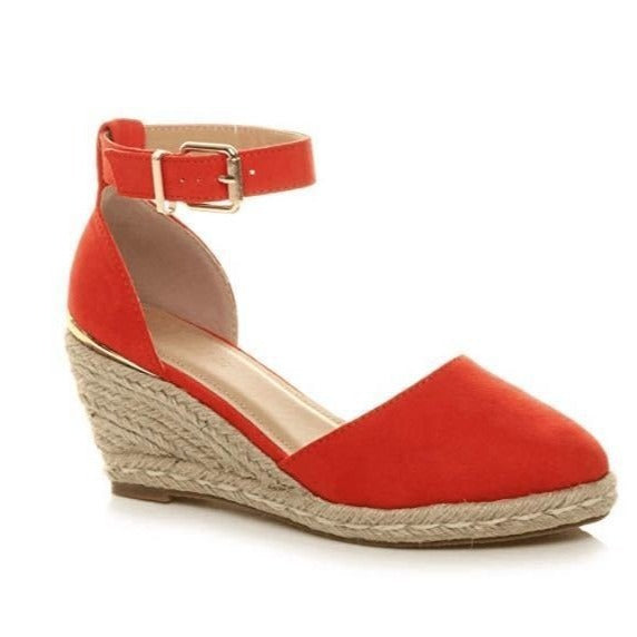 Beautifully Crafted Orthopedic Sandals