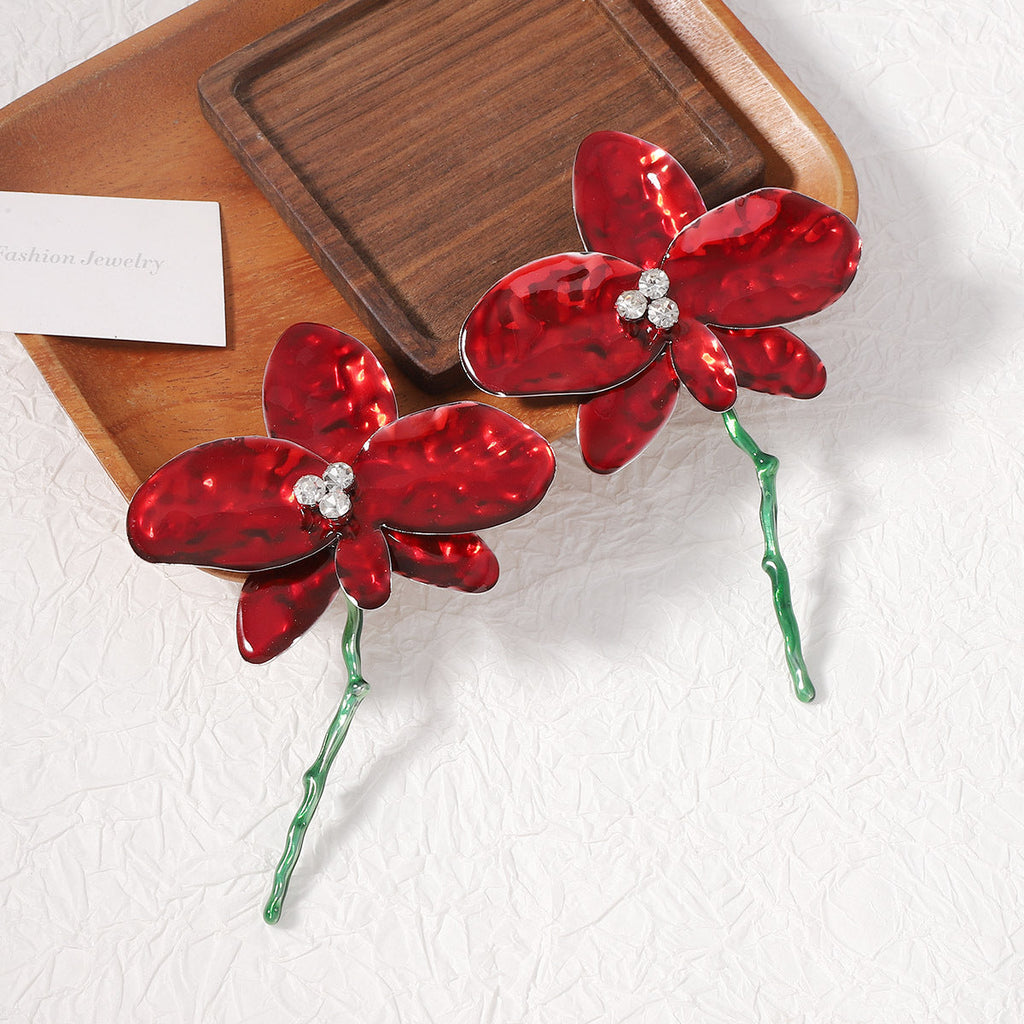 Classic Earring with Timeless Appeal