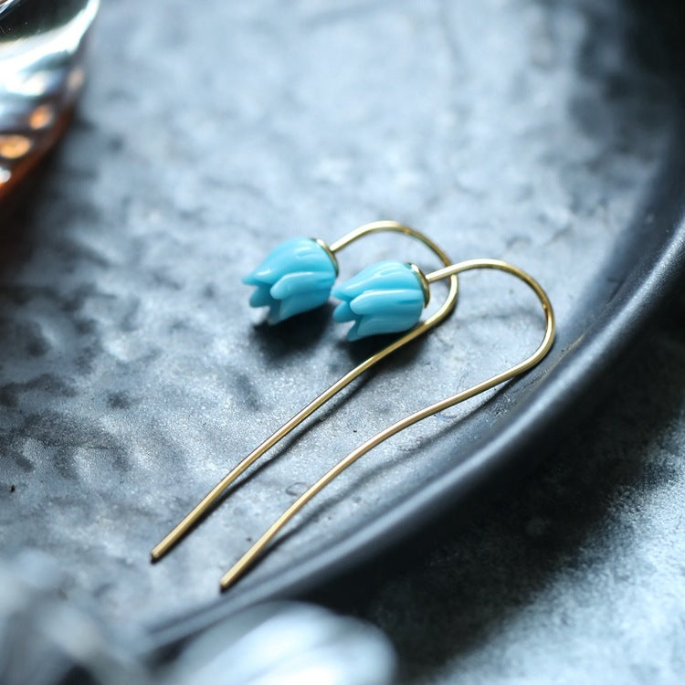 Classic Silver Earring with Timeless Appeal