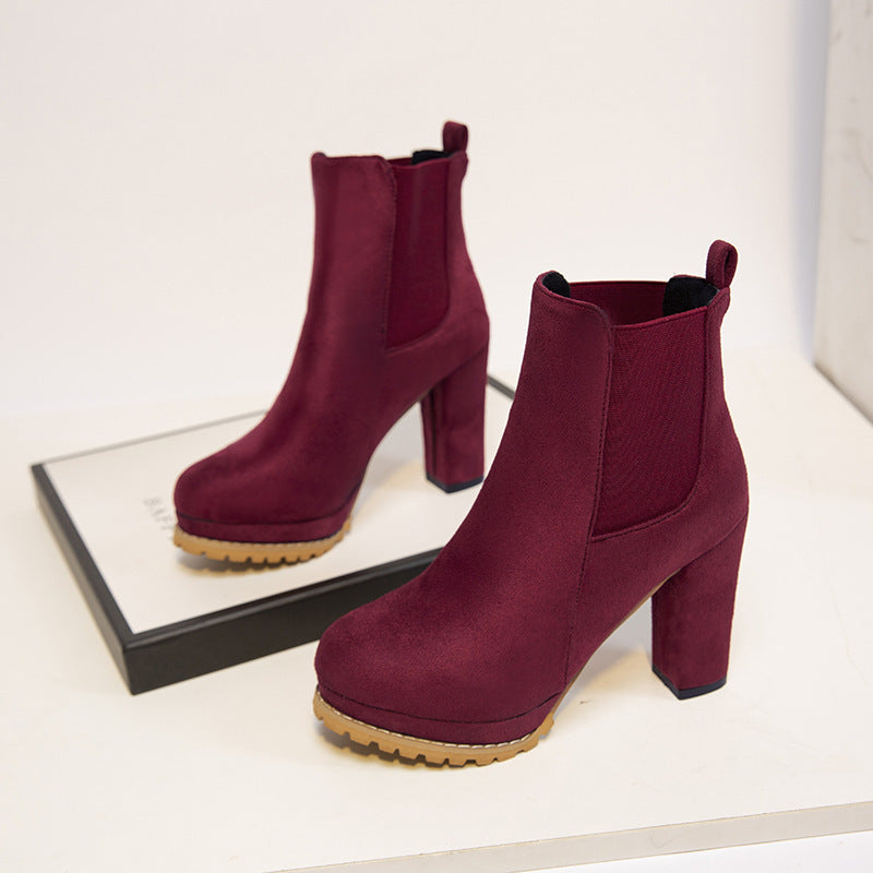 Graceful Orthopedic Boots for Modern Look