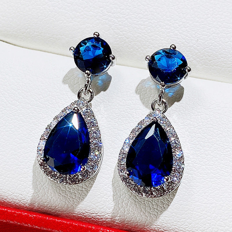 Elegant Earring for Every Occasion