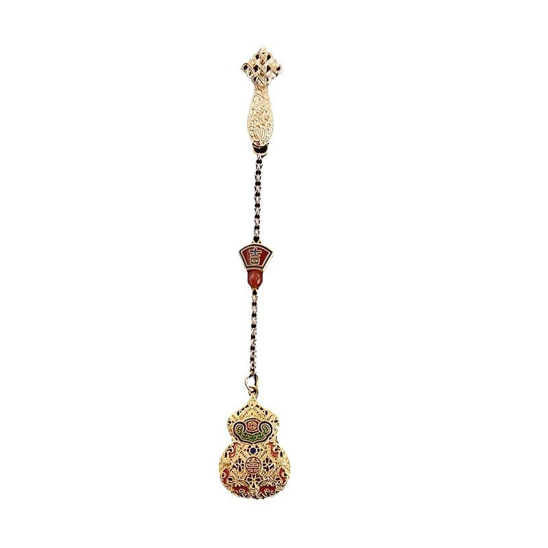 Charming Pendant for Any Occasion
