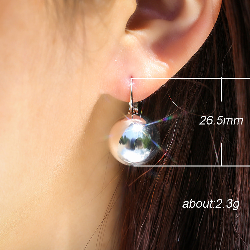Classic Earring with Timeless Appeal