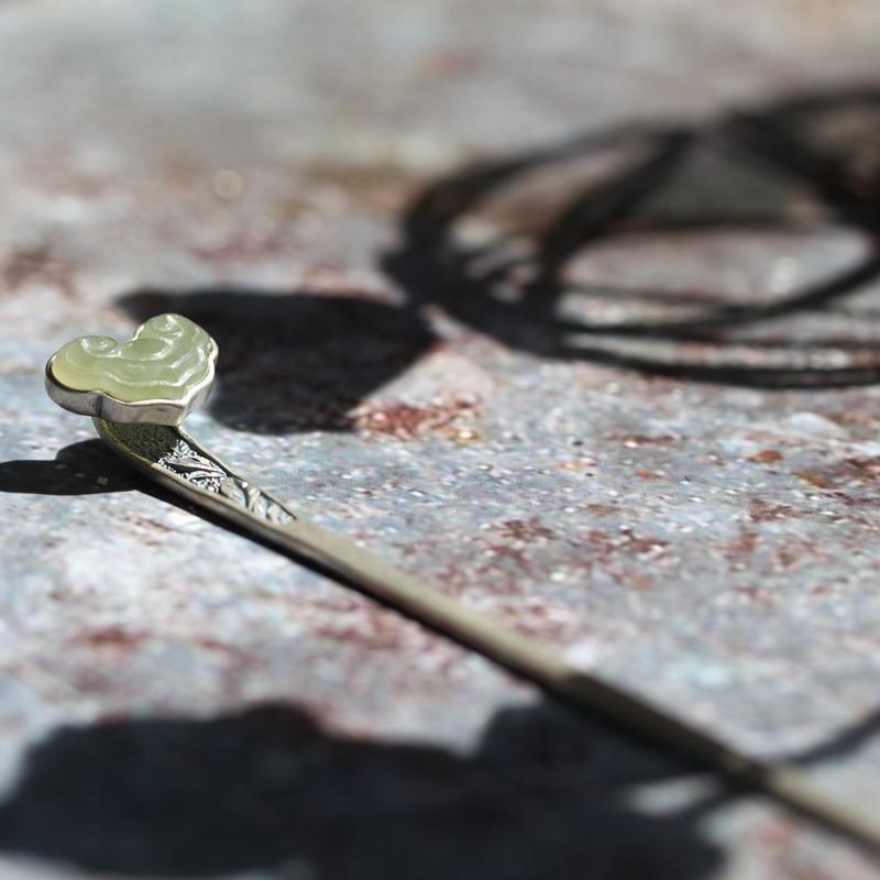 Romantic Silver Pendant for Special Moments