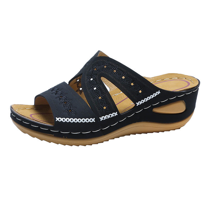 Graceful Orthopedic Sandals for Modern Look