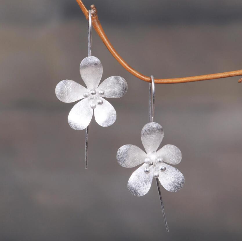 Classic Earring with Timeless Appeal