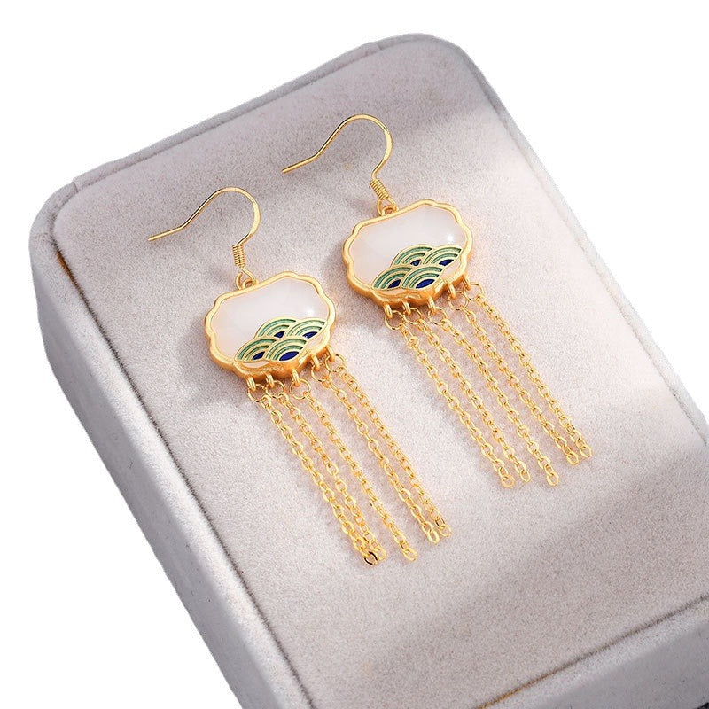 Stunning Gold Earring for Daily Wear