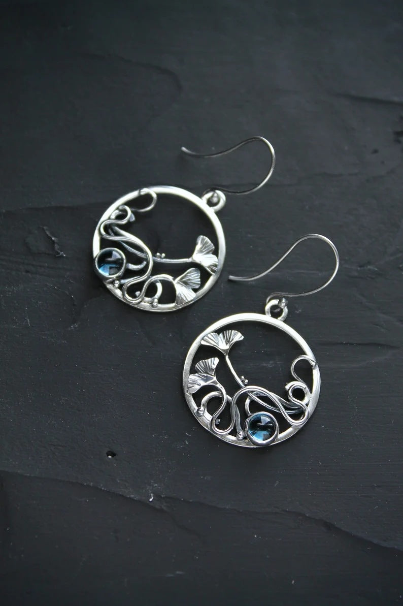 Charming Earring for Any Occasion