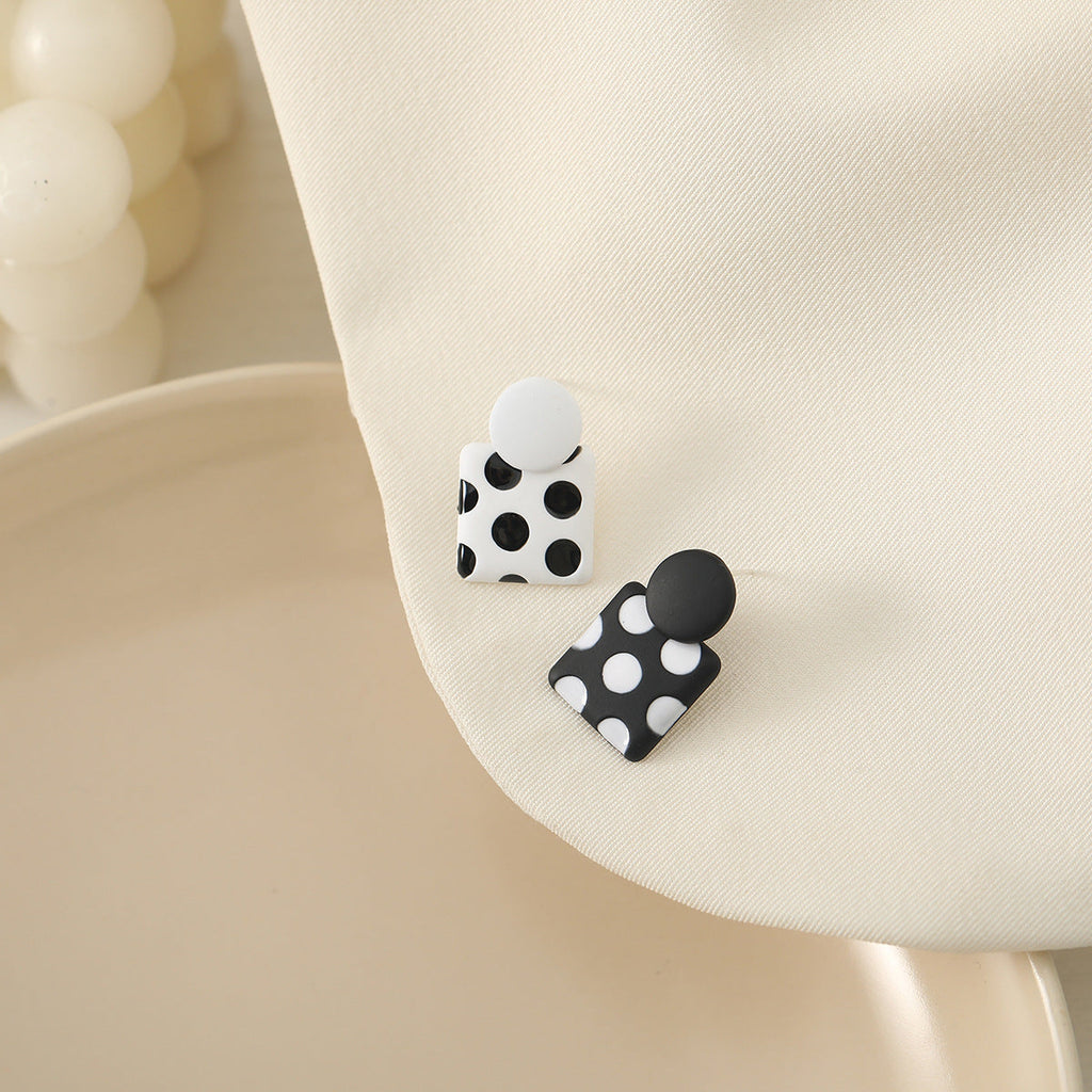 Romantic Earring for Special Moments