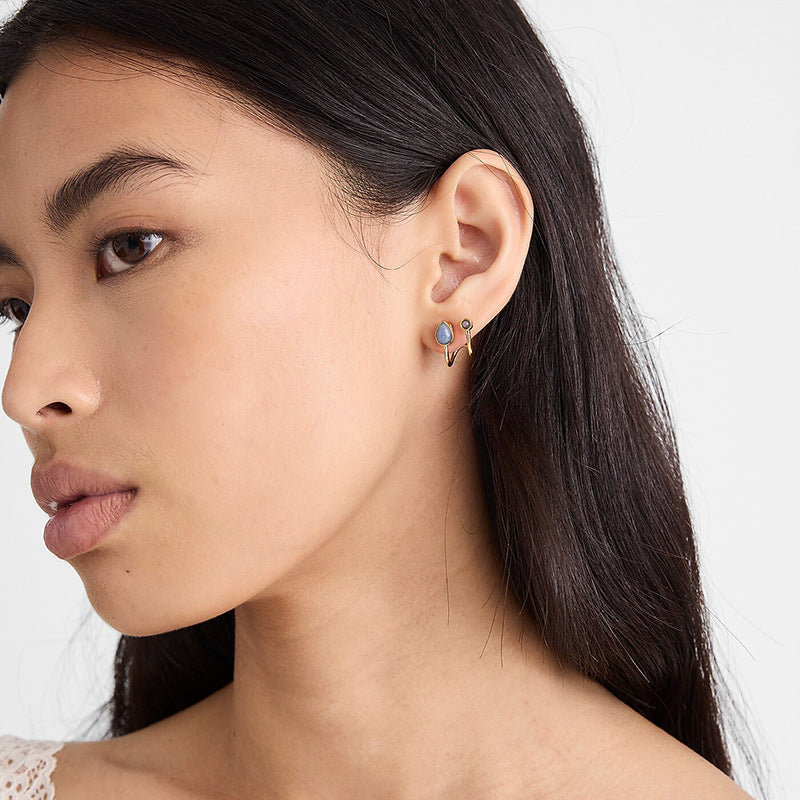 Stunning Gold Earring for Daily Wear