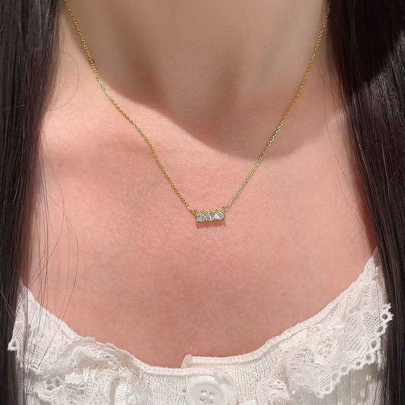 Romantic Necklace for Special Moments