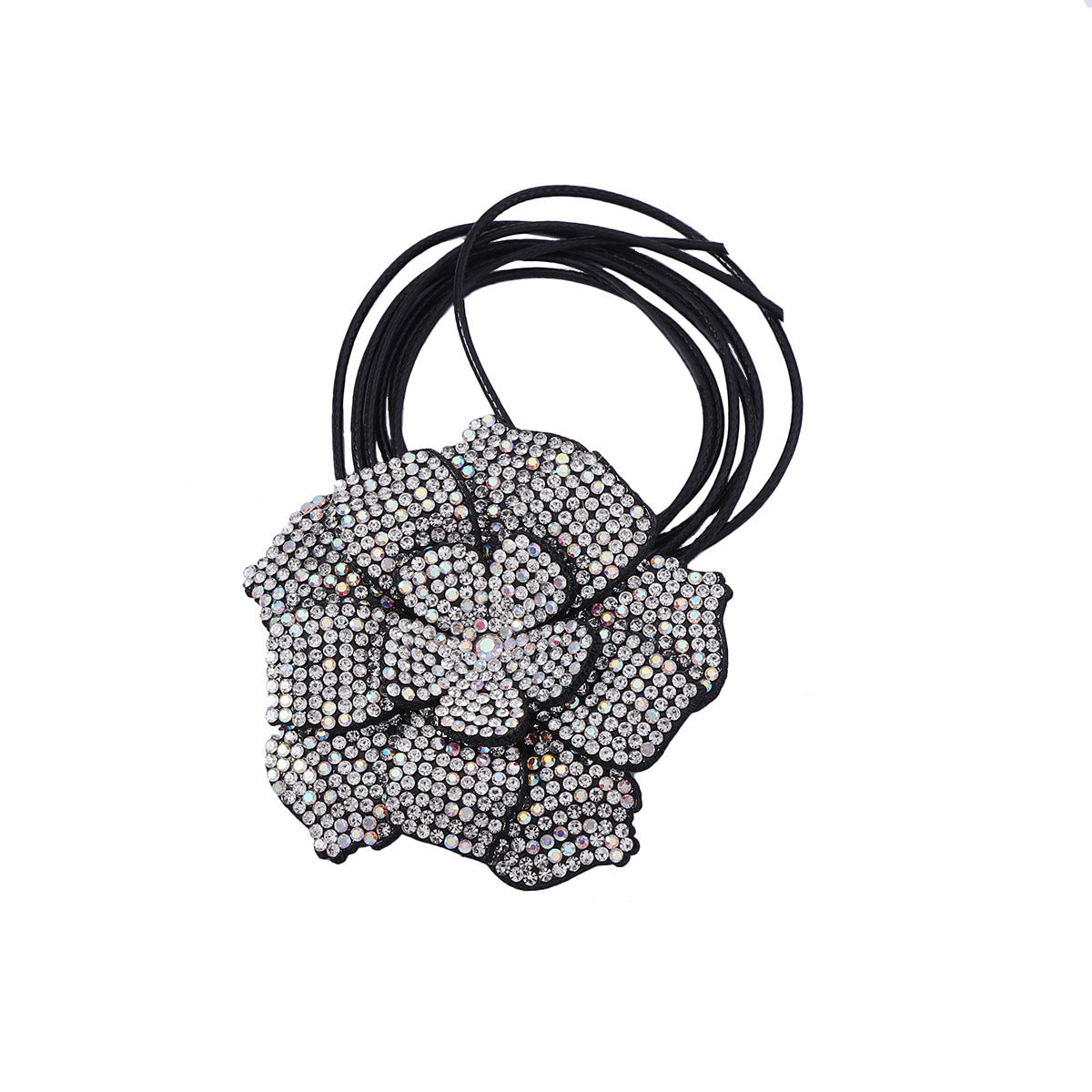 Stunning Necklace for Daily Wear