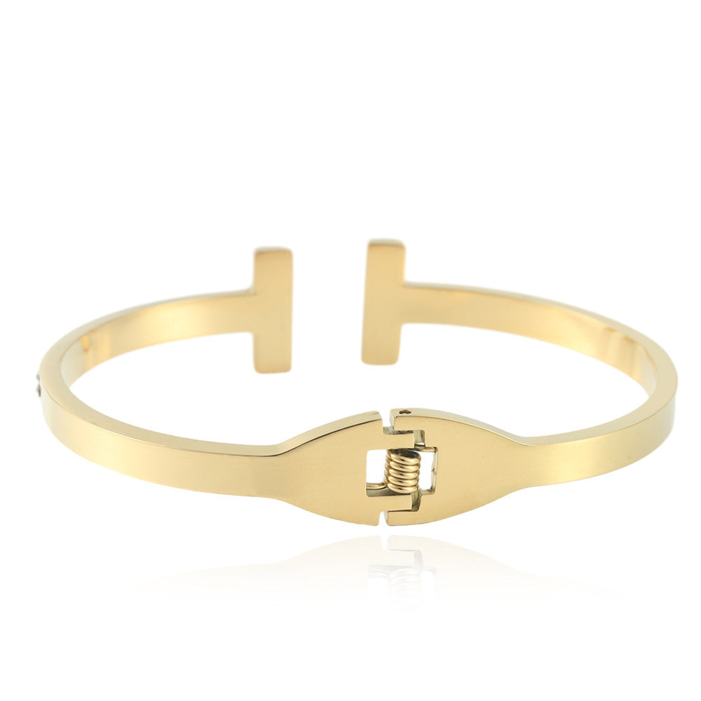 Romantic Bracelet for Special Moments