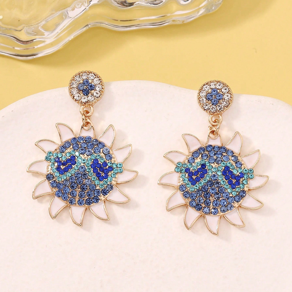 Elegant Earring for Every Occasion