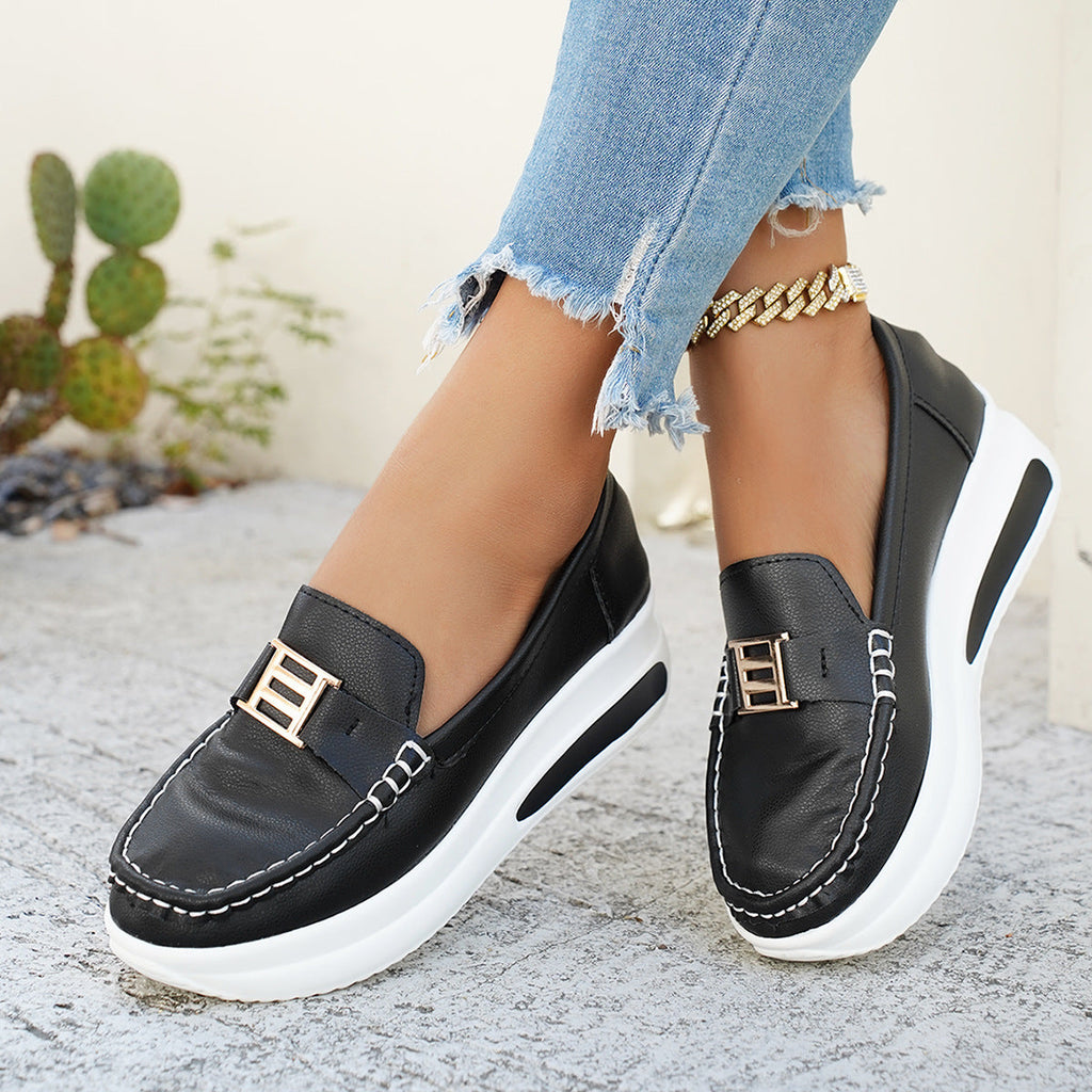 Chic Orthopedic Shoes with Unique Design