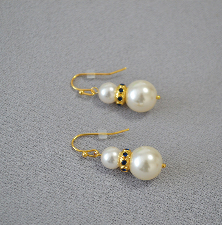 Elegant Gold Earring for Every Occasion