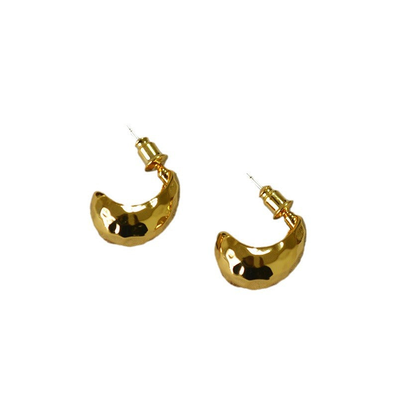 Classic Silver Earring with Timeless Appeal
