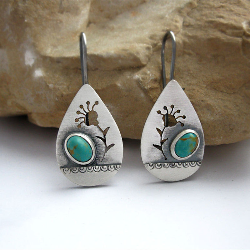 Classic Earring with Timeless Appeal