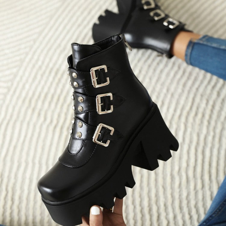 Graceful Orthopedic Boots for Modern Look
