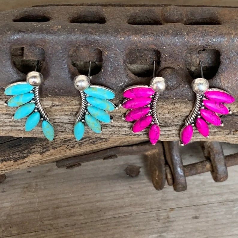 Charming Earring for Any Occasion