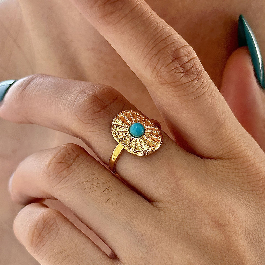 Elegant Gold Ring for Every Occasion