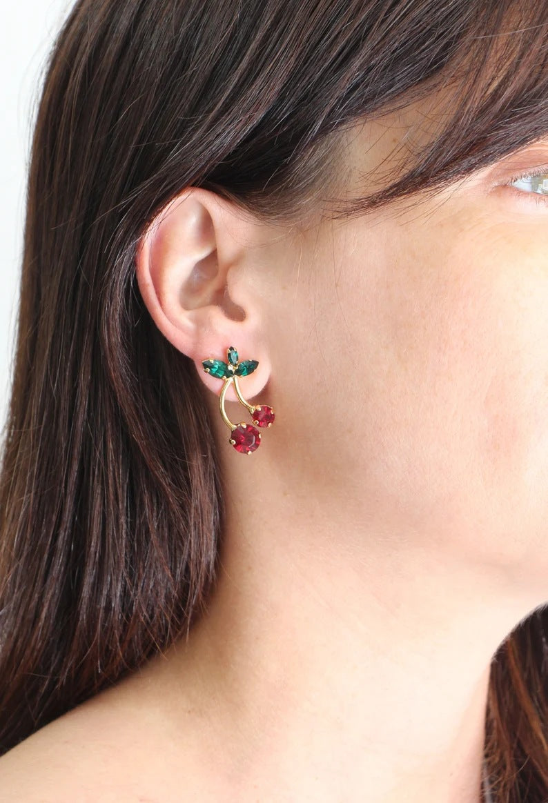 Classic Earring with Timeless Appeal