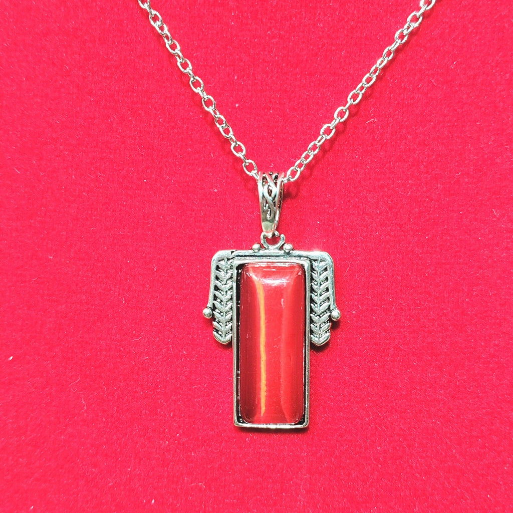 Classic Necklace with Timeless Appeal