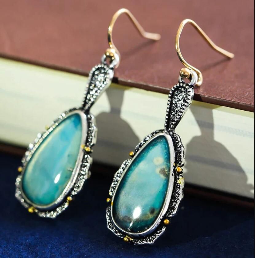 Vintage Handmade Silver Earring